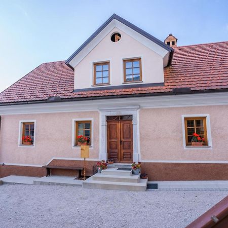 Notranjska Hisa - Traditional Country House, Close To The World Attraction Cerknica Lake Begunje pri Cerknici Exterior photo