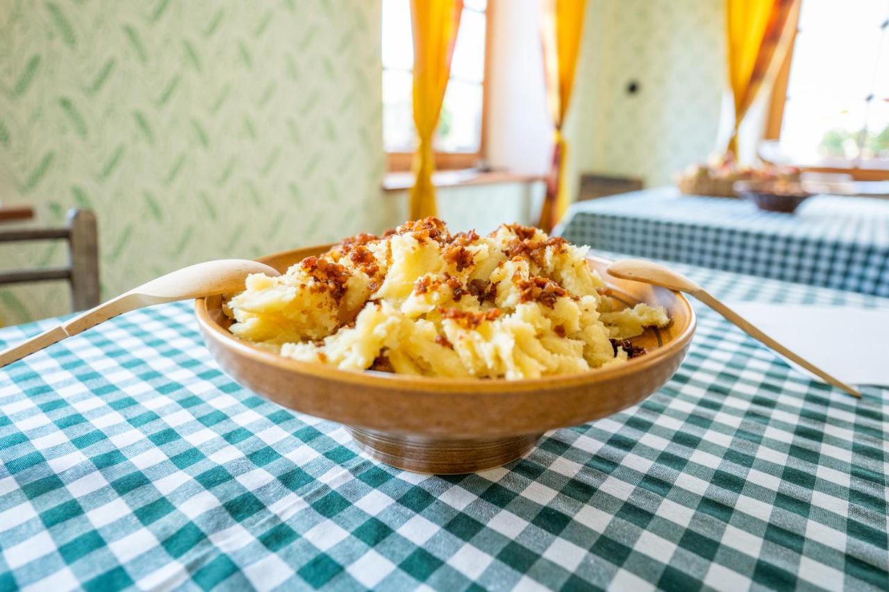 Notranjska Hisa - Traditional Country House, Close To The World Attraction Cerknica Lake Begunje pri Cerknici Exterior photo
