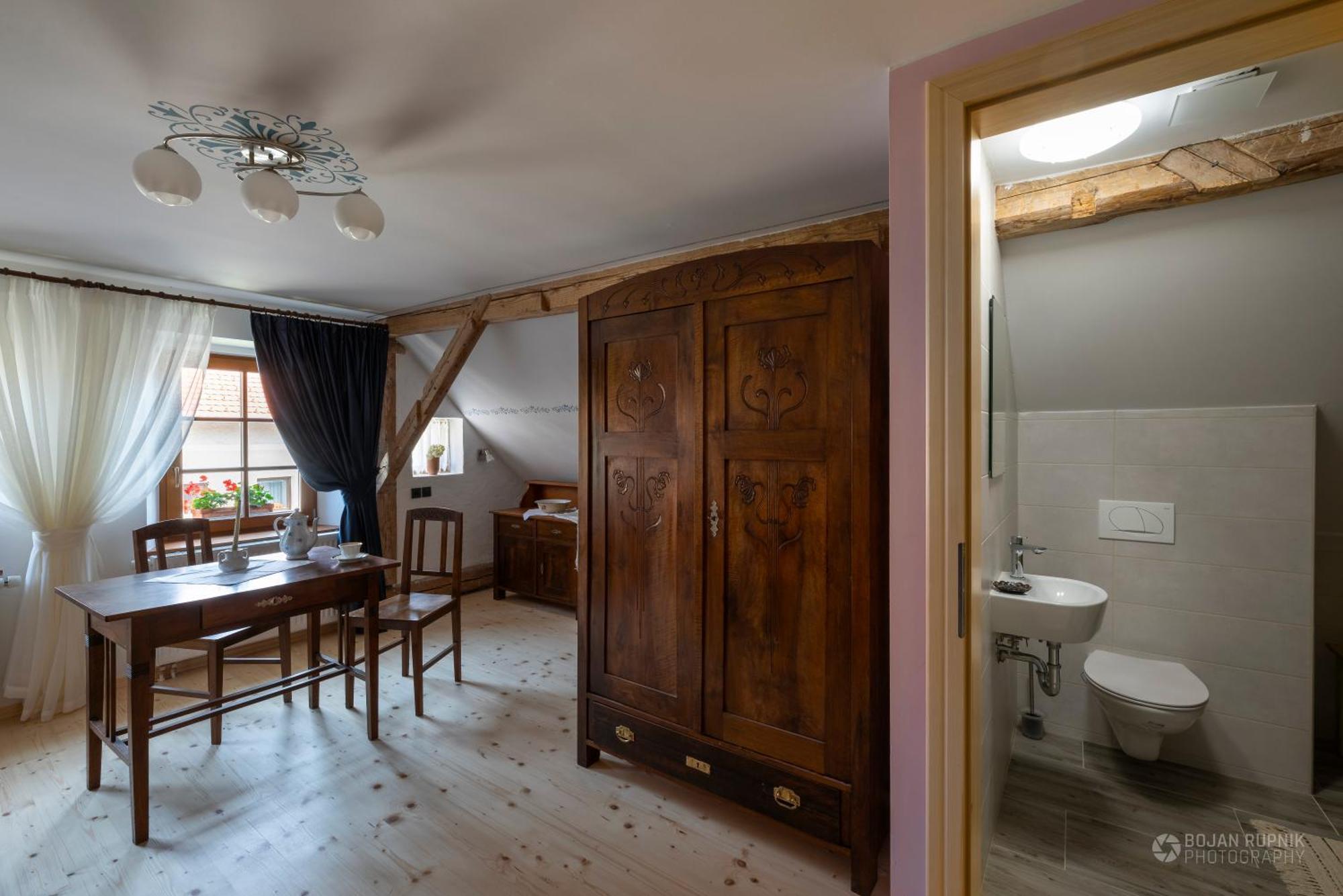 Notranjska Hisa - Traditional Country House, Close To The World Attraction Cerknica Lake Begunje pri Cerknici Exterior photo