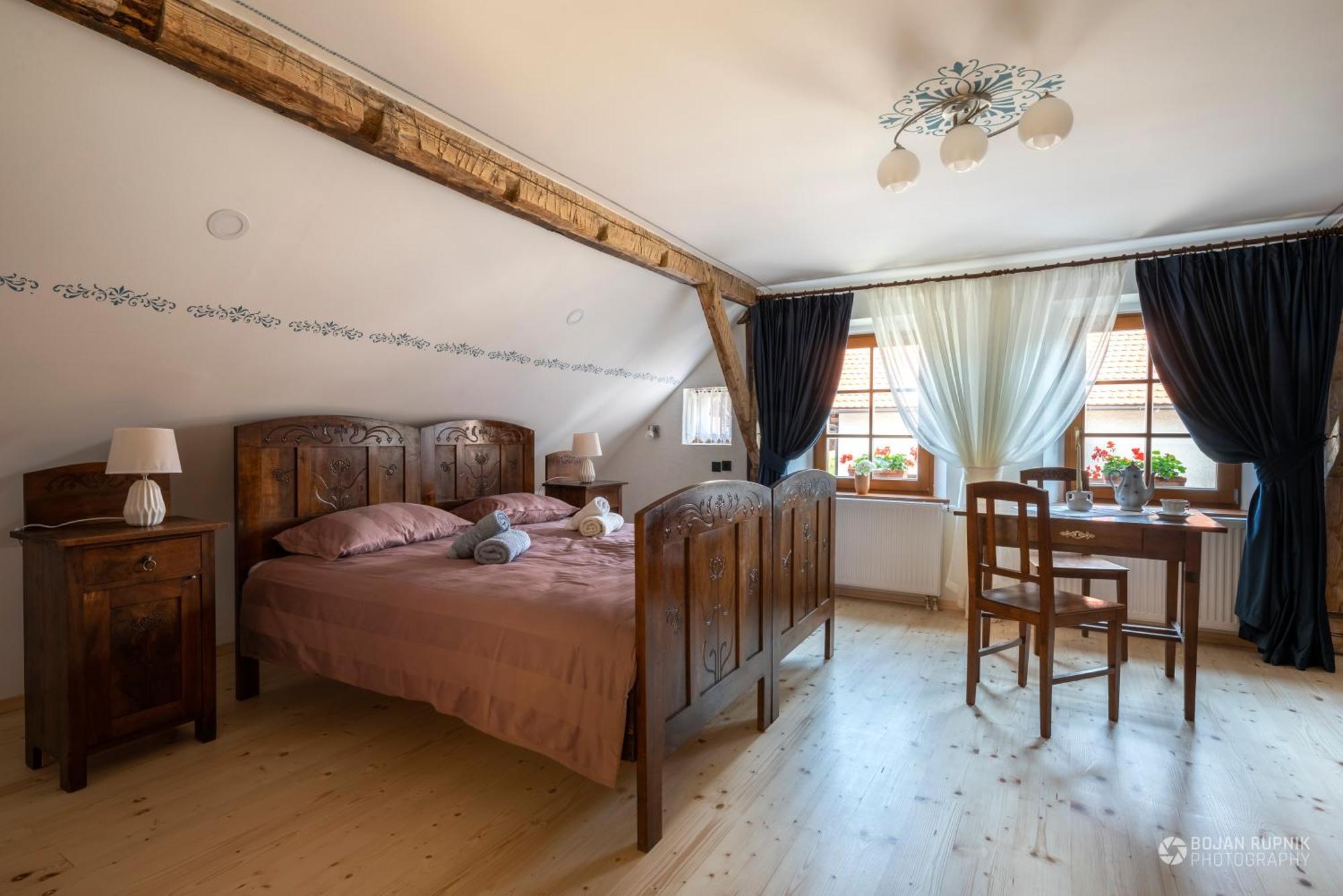 Notranjska Hisa - Traditional Country House, Close To The World Attraction Cerknica Lake Begunje pri Cerknici Exterior photo