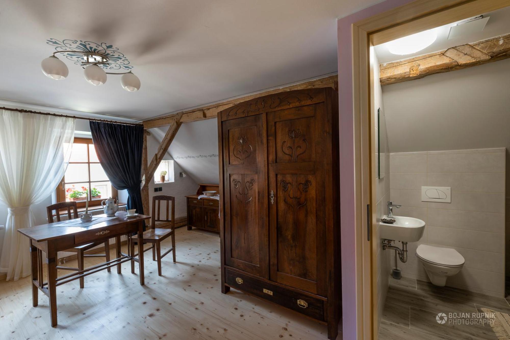 Notranjska Hisa - Traditional Country House, Close To The World Attraction Cerknica Lake Begunje pri Cerknici Exterior photo