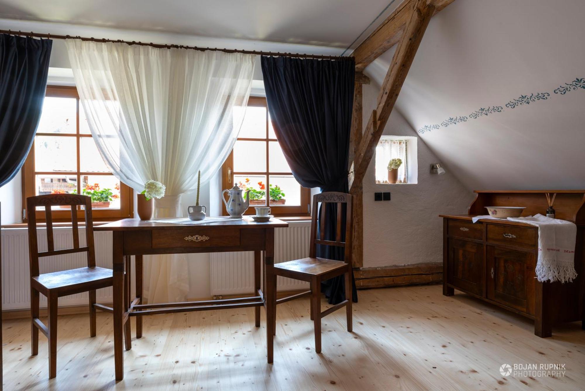 Notranjska Hisa - Traditional Country House, Close To The World Attraction Cerknica Lake Begunje pri Cerknici Exterior photo